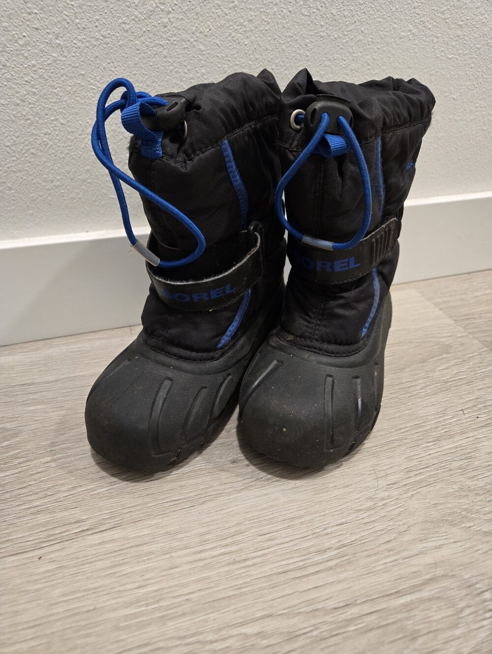 Sorel Kids Black and Royal Blue Snow Boots